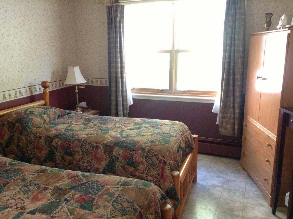B&B De La Traverse Lévis Szoba fotó