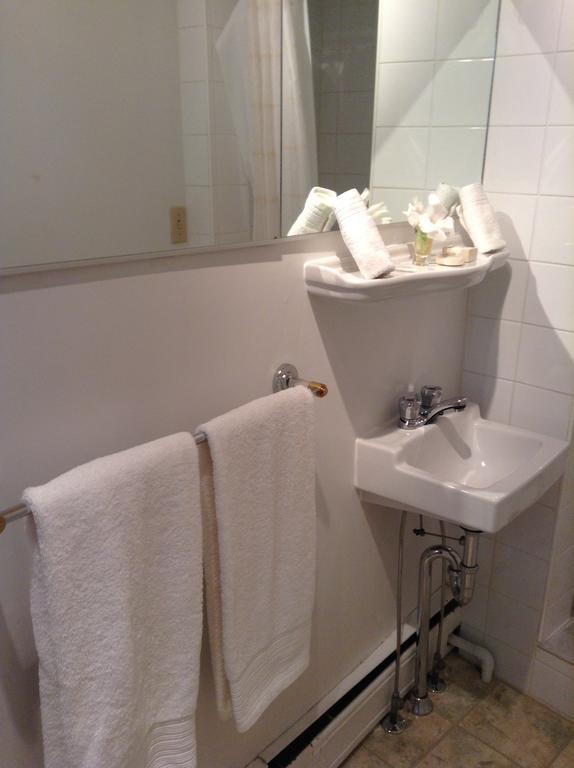 B&B De La Traverse Lévis Szoba fotó